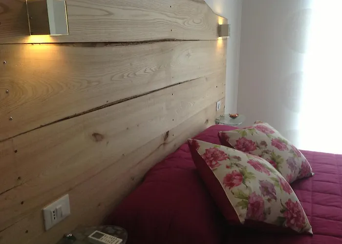 Bed & Breakfast Corte Del Gallo 4*