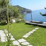فندق مبيت وإفطار Corte Del Gallo 4*